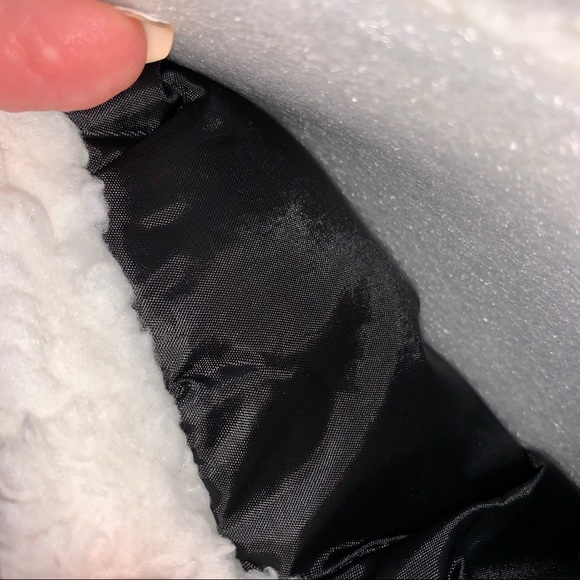 Women’s Victoria’s Secret PINK Fleece Stocking NEW - Picture 10 of 15